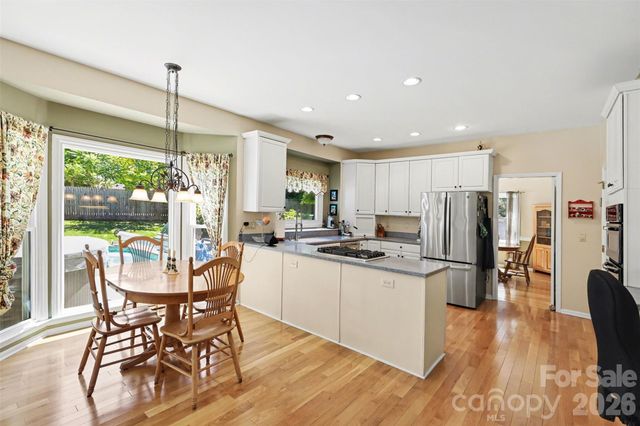 4600 Belvoir Court 7, Charlotte, NC 28270