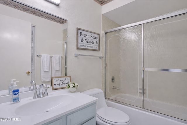 6204 S COLLEGE Avenue, Tempe, AZ 85283