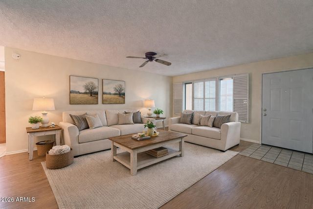 6204 S COLLEGE Avenue, Tempe, AZ 85283