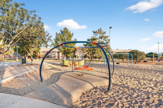 6204 S COLLEGE Avenue, Tempe, AZ 85283