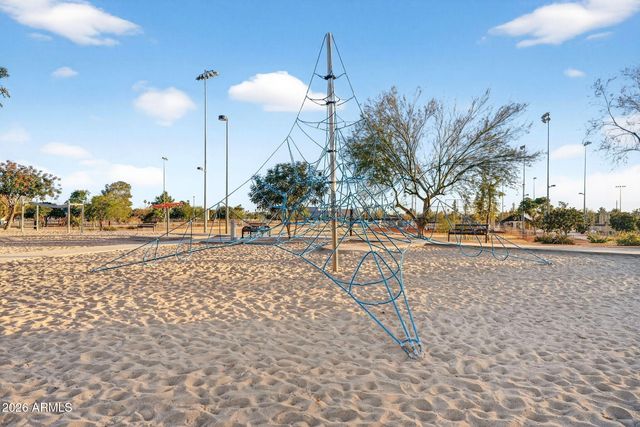 6204 S COLLEGE Avenue, Tempe, AZ 85283