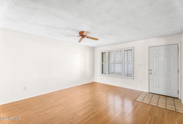 6204 S COLLEGE Avenue, Tempe, AZ 85283