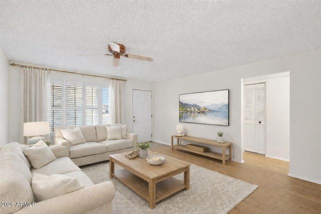 6204 S COLLEGE Avenue, Tempe, AZ 85283