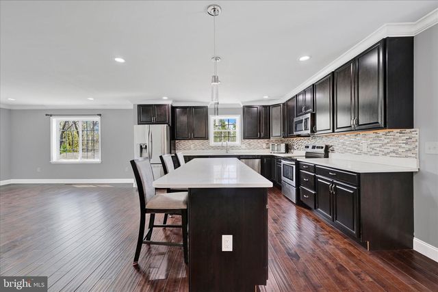 6615 KENWOOD AVE, Baltimore, MD 21237