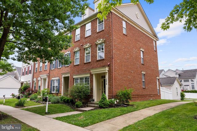 1376 MAIN MEWS, Gaithersburg, MD 20878