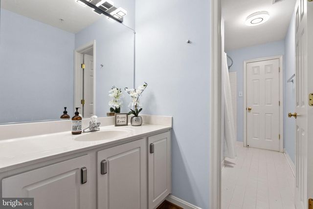 1376 MAIN MEWS, Gaithersburg, MD 20878