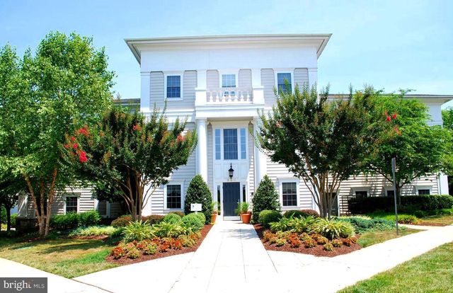 1376 MAIN MEWS, Gaithersburg, MD 20878
