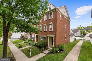 1376 MAIN MEWS, Gaithersburg, MD 20878