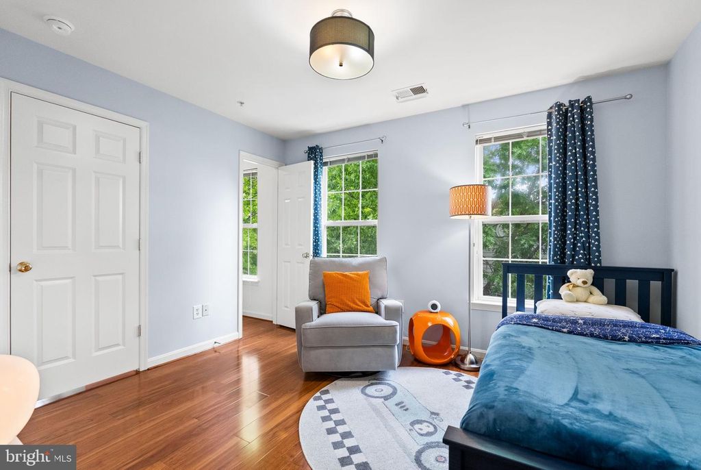 Image 46 of property listing at 1376 MAIN MEWS, Gaithersburg, MD 20878