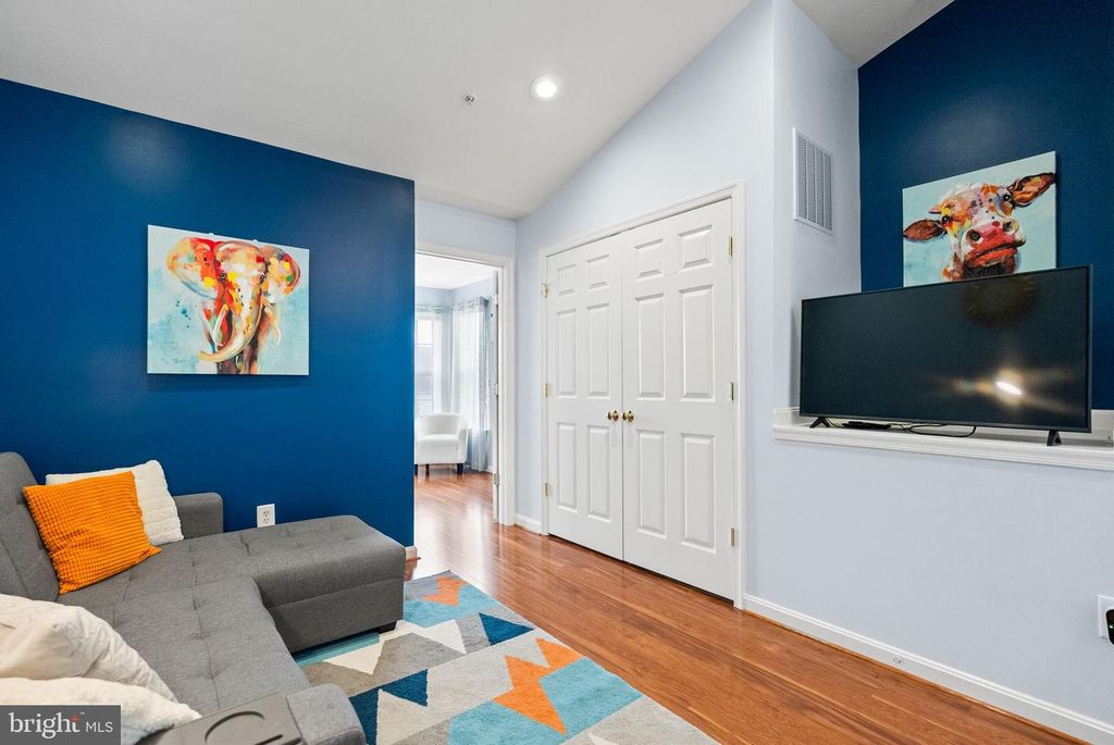 Image 55 of property listing at 1376 MAIN MEWS, Gaithersburg, MD 20878