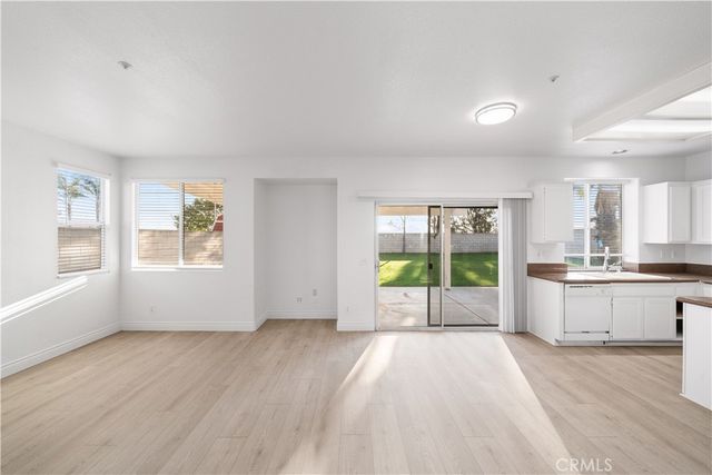 6766 Royal Crest Court, Fontana, CA 92336