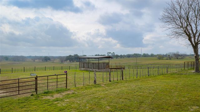0000 Wolters Road, Schulenburg, TX 78956