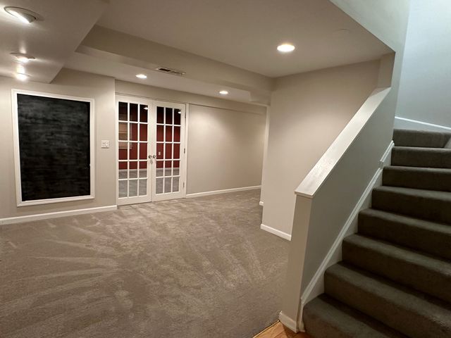 756 PANORAMA Court 756, Aurora, IL 60502