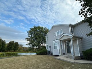 756 PANORAMA Court 756, Aurora, IL 60502