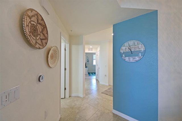 910 TIDEWATER SHORES LOOP 208, Bradenton, FL 34208