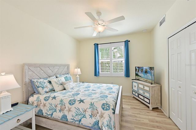 910 TIDEWATER SHORES LOOP 208, Bradenton, FL 34208