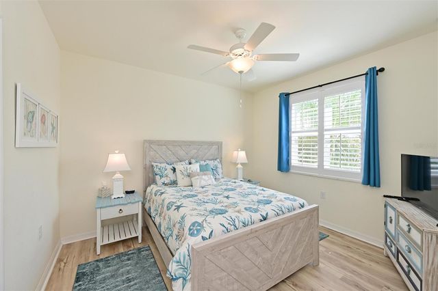 910 TIDEWATER SHORES LOOP 208, Bradenton, FL 34208