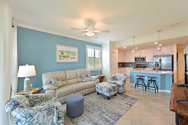 910 TIDEWATER SHORES LOOP 208, Bradenton, FL 34208