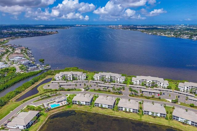 910 TIDEWATER SHORES LOOP 208, Bradenton, FL 34208