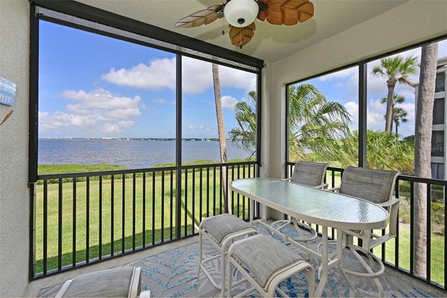 910 TIDEWATER SHORES LOOP 208, Bradenton, FL 34208