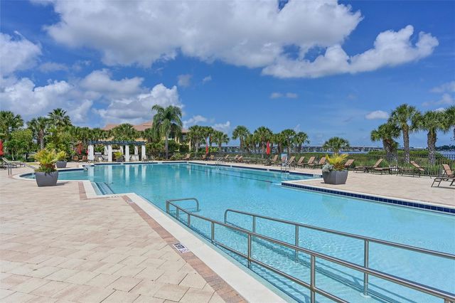 910 TIDEWATER SHORES LOOP 208, Bradenton, FL 34208