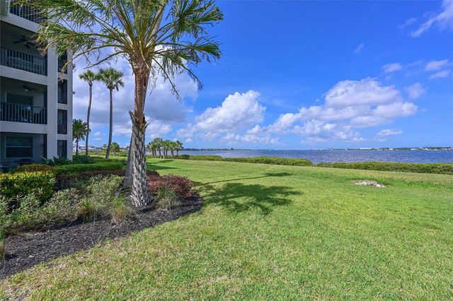 910 TIDEWATER SHORES LOOP 208, Bradenton, FL 34208