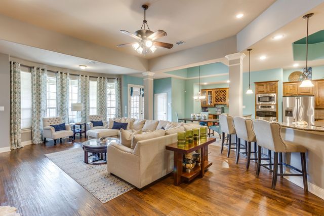 2017 Ironside Drive, Lewisville, TX 75056