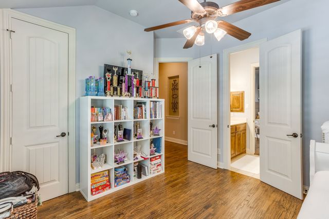 2017 Ironside Drive, Lewisville, TX 75056