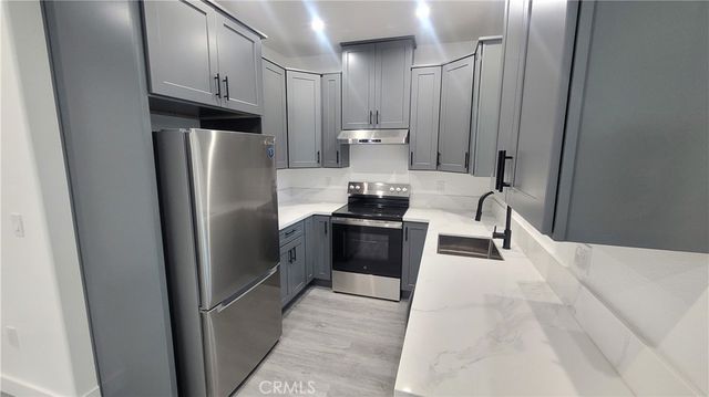 1605 Santa Ana Street E B, Anaheim, CA 92805