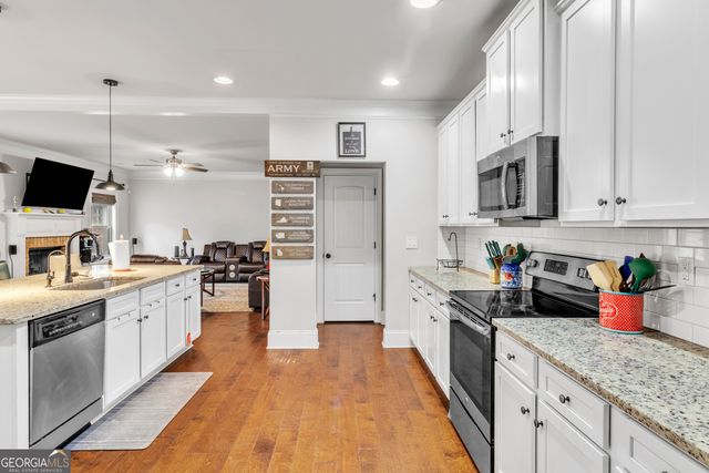 308 Cinnamon Bark Pass, Locust Grove, GA 30248