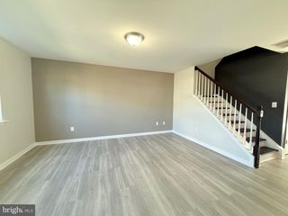 12 WHITAKER CT, Millville, NJ 08332