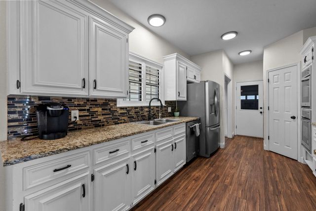 539 Oak Vista DR, Burnet, TX 78611