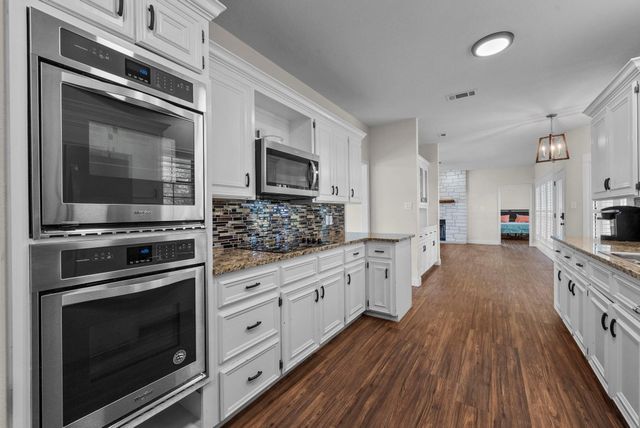 539 Oak Vista DR, Burnet, TX 78611