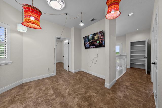 539 Oak Vista DR, Burnet, TX 78611