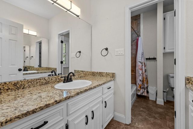 539 Oak Vista DR, Burnet, TX 78611