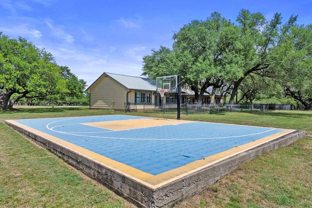 539 Oak Vista DR, Burnet, TX 78611