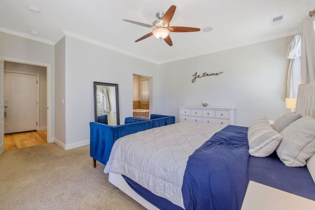 6733 W Dovewood Lane, Fresno, CA 93723
