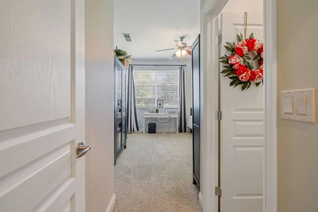 6733 W Dovewood Lane, Fresno, CA 93723