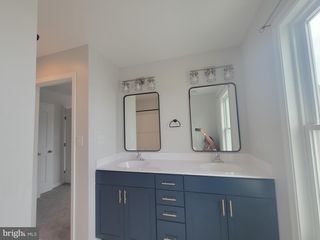 328 W 11TH ST, Front Royal, VA 22630