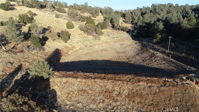 21 Bumguardner Mountain Road, Mariposa, CA 95338