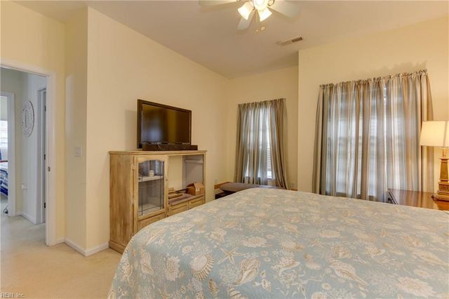 5333 Elston LN, Virginia Beach, VA 23455