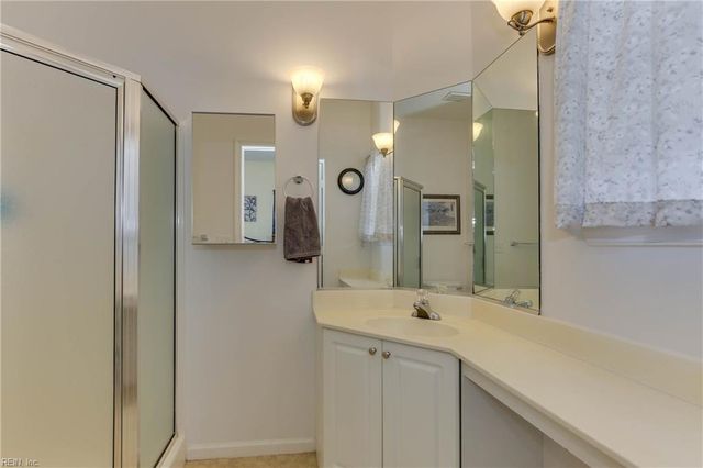 5333 Elston LN, Virginia Beach, VA 23455