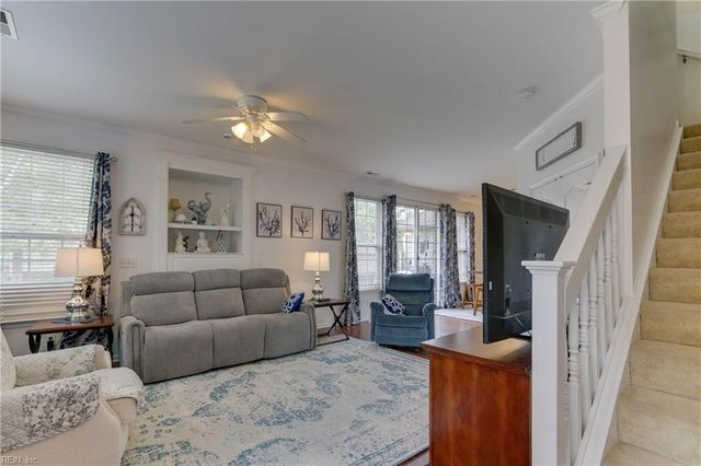 5333 Elston LN, Virginia Beach, VA 23455