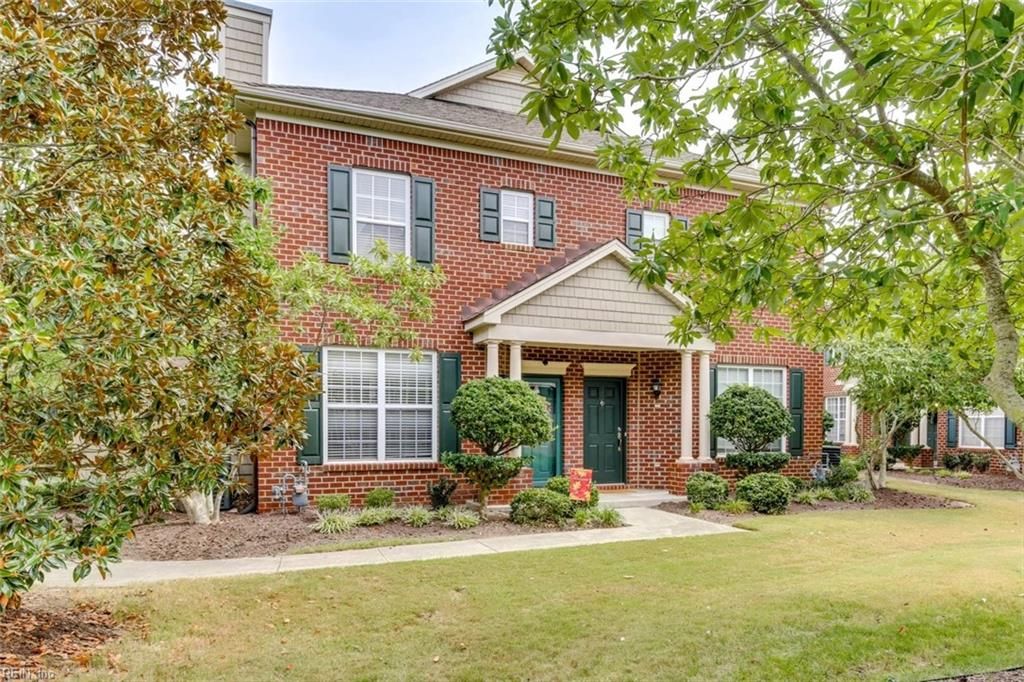 5333 Elston LN, Virginia Beach, VA 23455