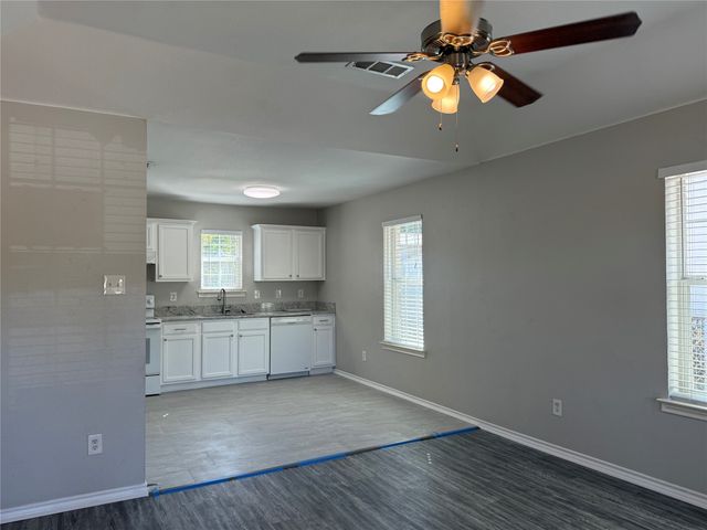 1926 Bayside Street, Dallas, TX 75212