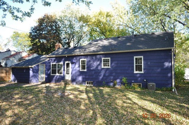 3918 Hayes Street NE, Columbia Heights, MN 55421