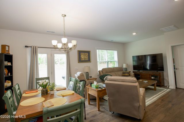 801 Amster Way, Pinehurst, NC 28374