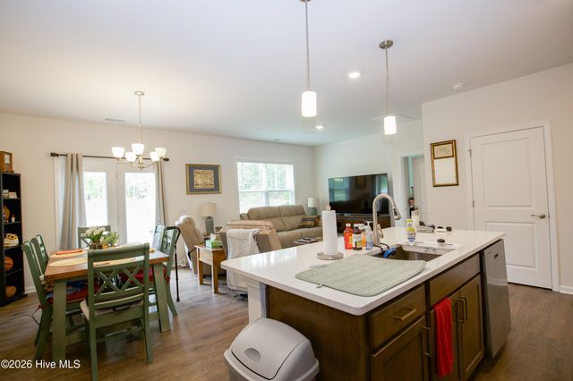801 Amster Way, Pinehurst, NC 28374