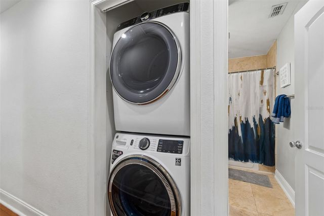 2801 S MANHATTAN AVENUE, Tampa, FL 33629