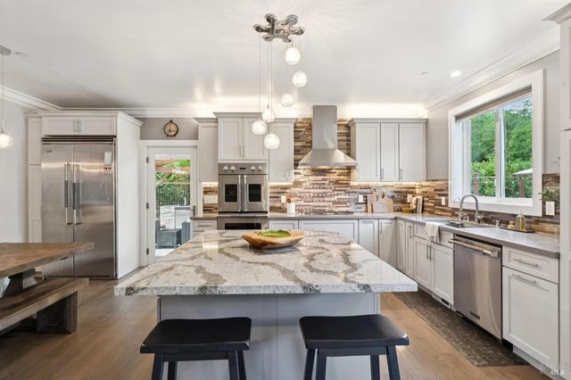 227 Theodor Ln, Sonoma, CA 95476